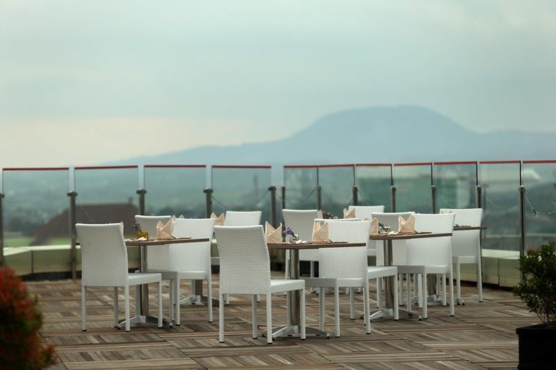 The 1O1 Malang Oj Hotell Exteriör bild