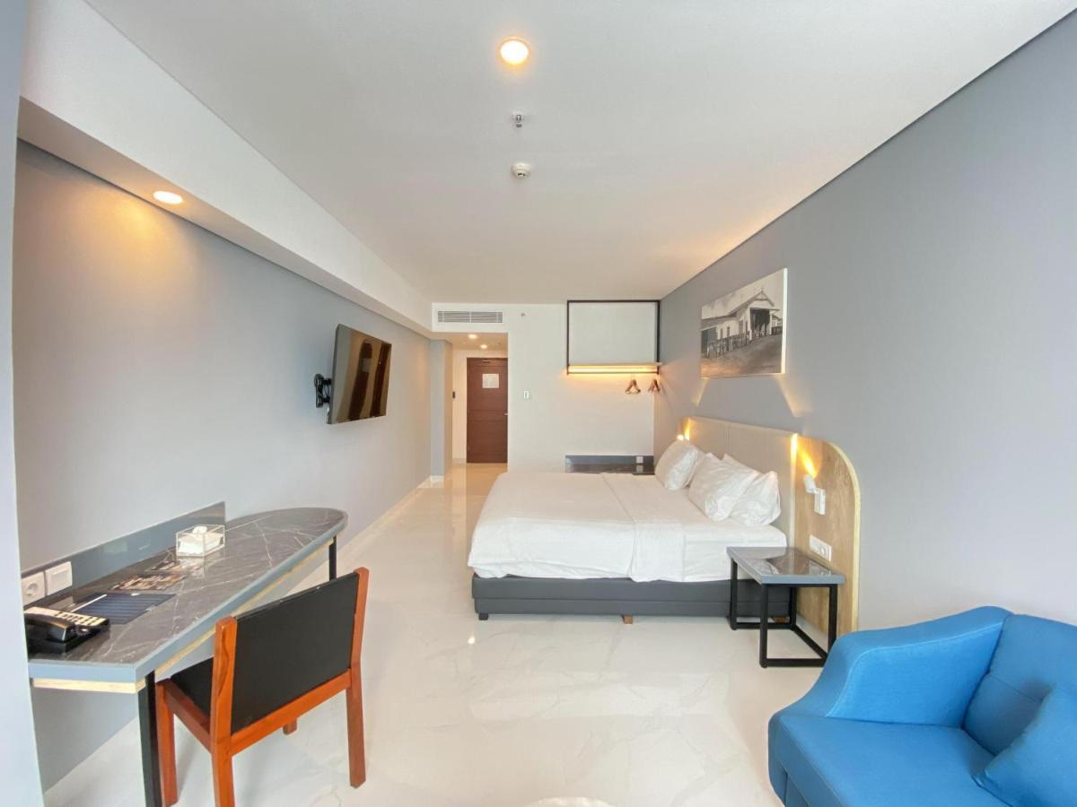 The 1O1 Malang Oj Hotell Exteriör bild